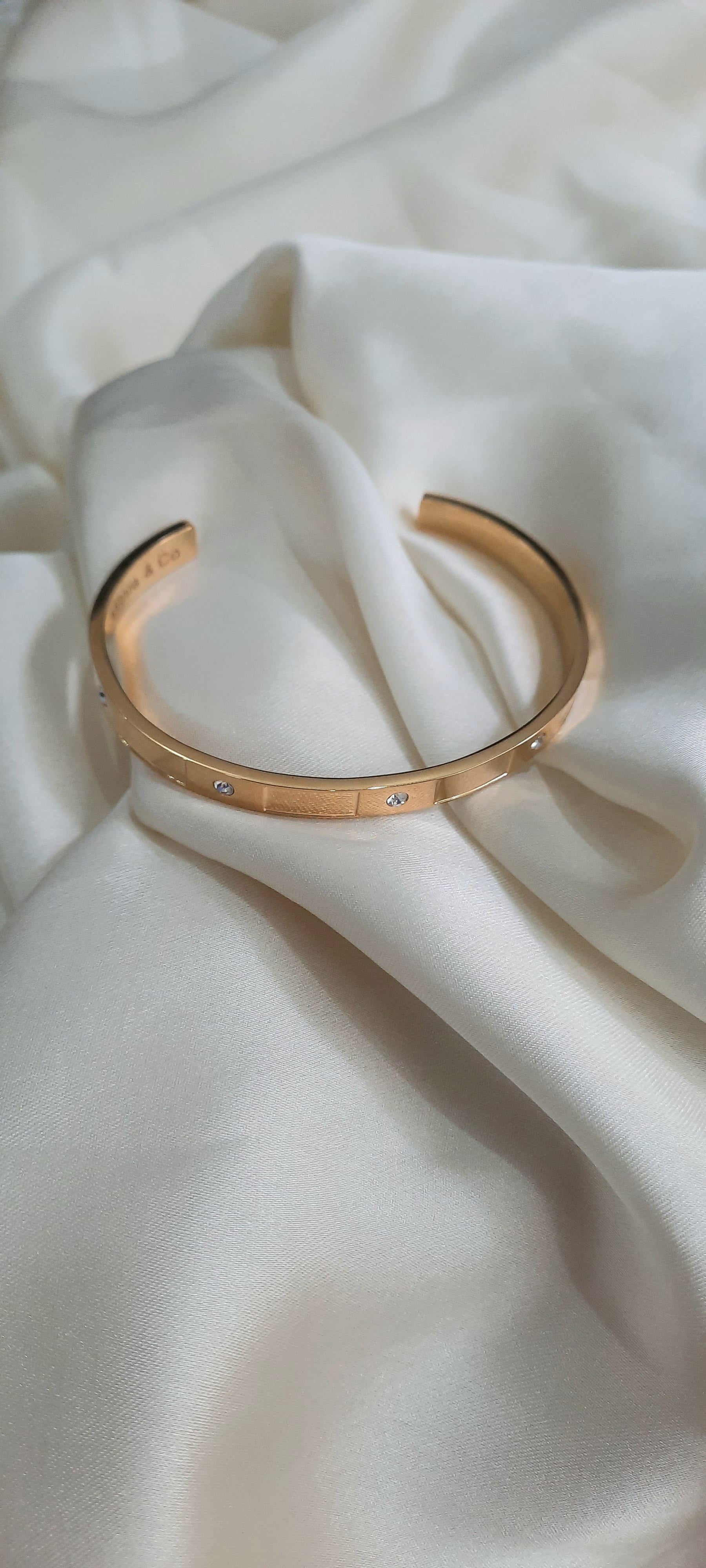 Mithra And Co Cuff Bangle