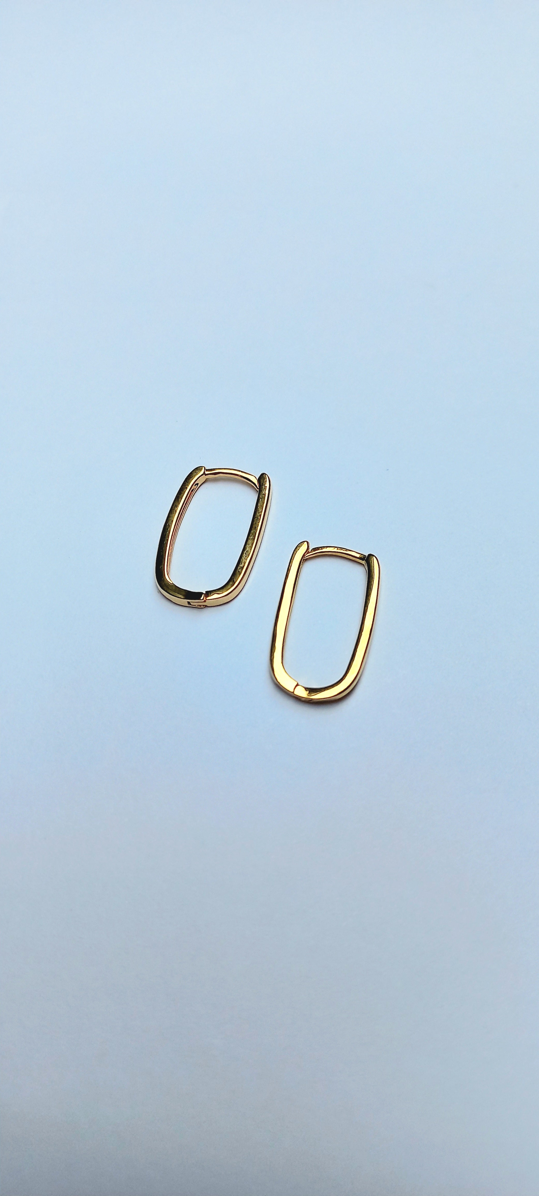 Huggie Hoop Rectangular Shape Earring - Golden
