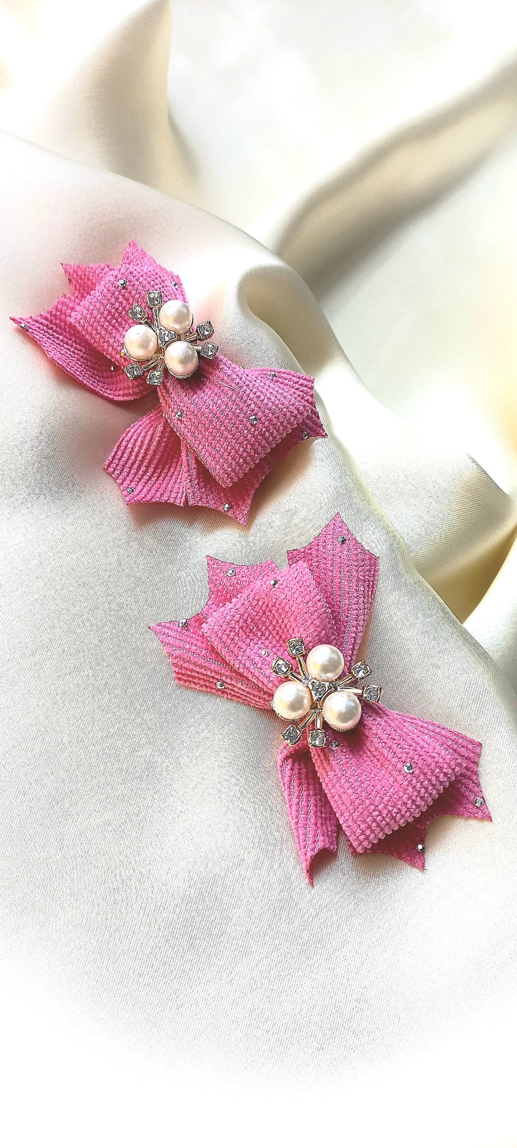 Bow hair clip