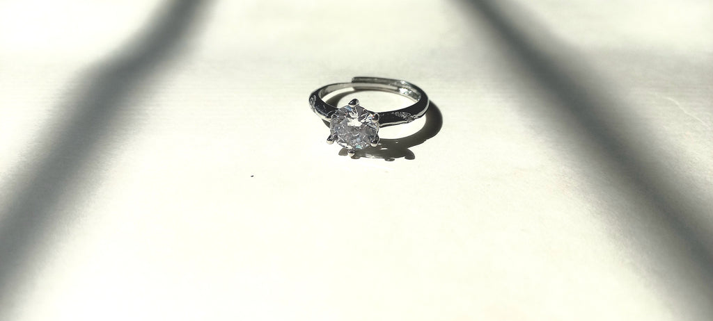 Solitaria Ring Adjustable