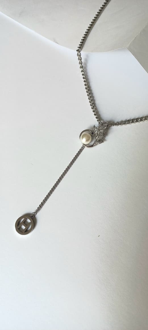 Abstract Cluster Chain